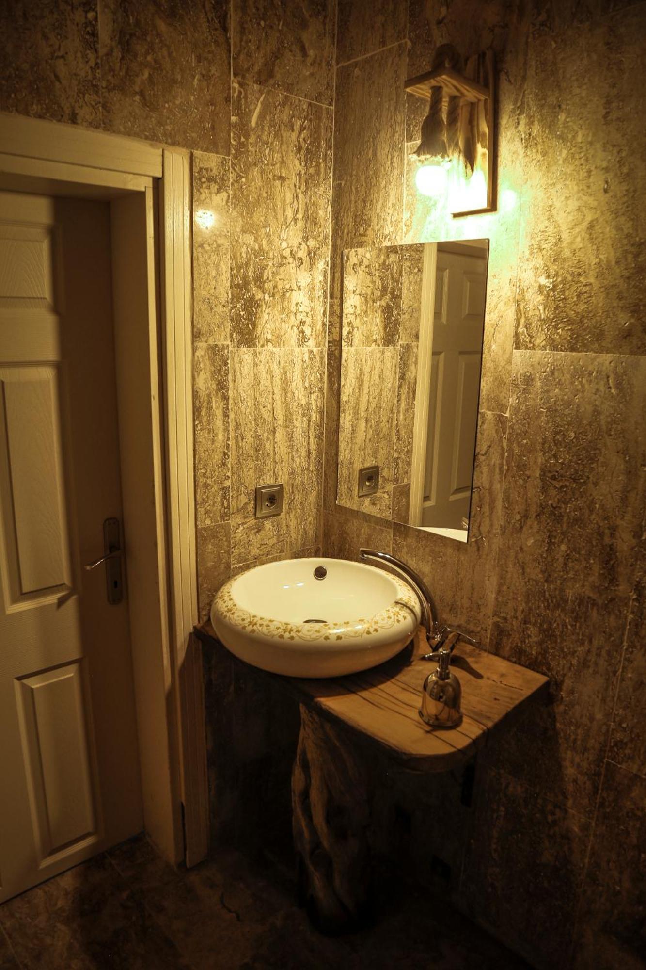 Philosophy Hotel ウチヒサール エクステリア 写真